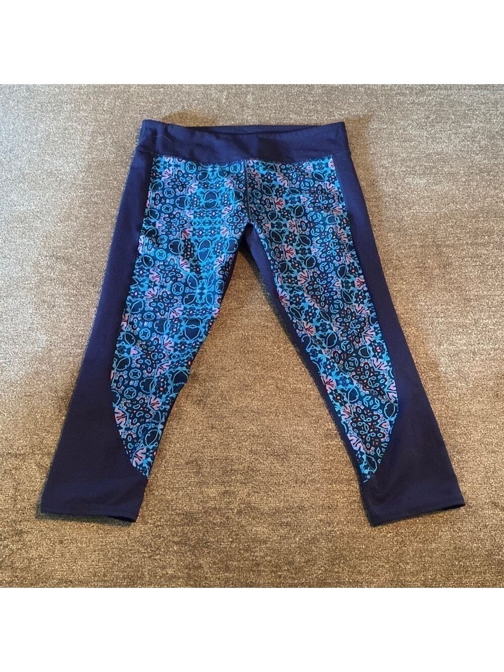 Fabletics womens athletic capris; size medium